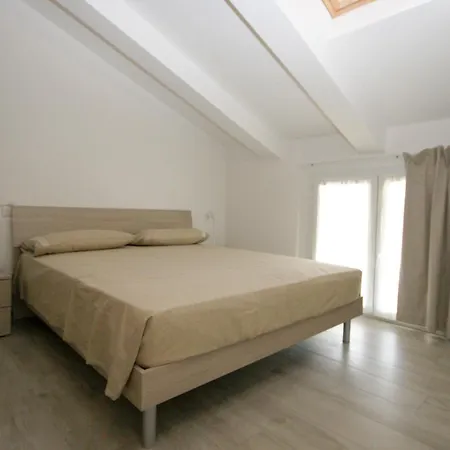 Casa vacanze 82 Igea Marina Con 3